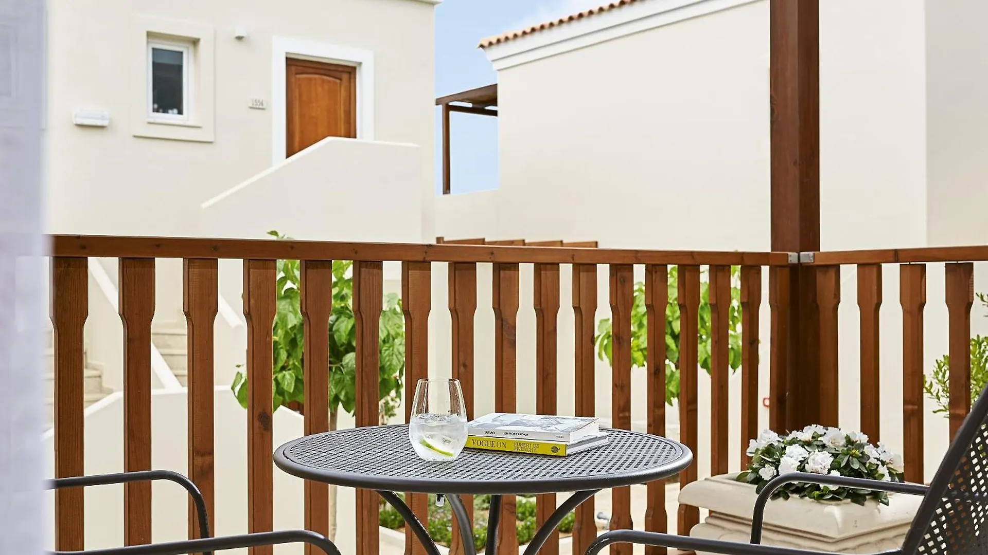 העיירה רתימנו Grecotel Marine Palace & Aqua Park 4*, העיירה רתימנו